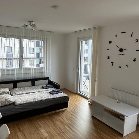 Hauptbahnhof Ferienwohnung Am Park Відень Екстер'єр фото